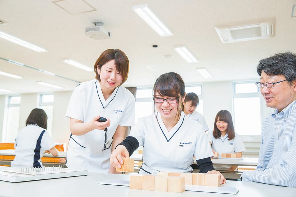 POINT.02　得意を活かして人と向き合う