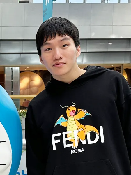 歯学部歯学科3年生 パク・ジェウ さん（韓国出身）